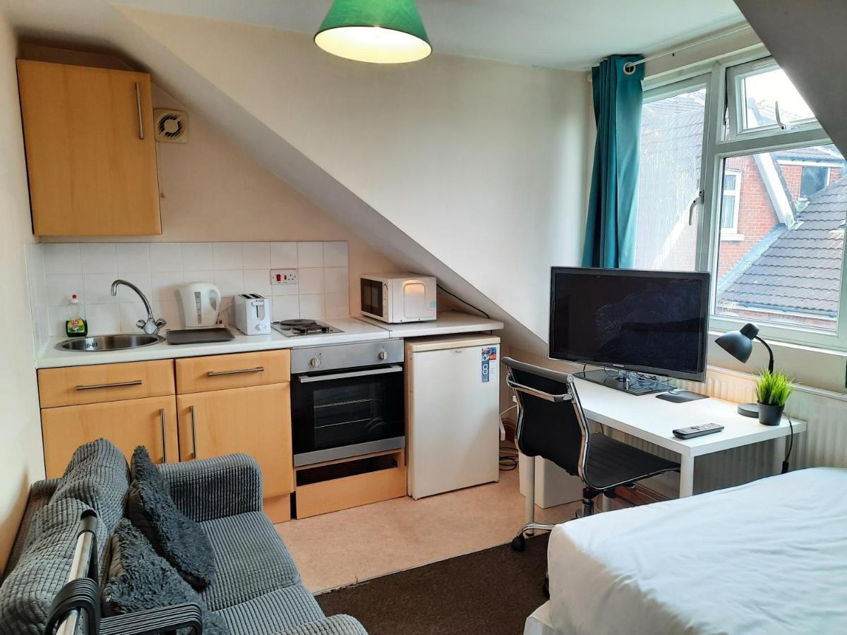 Addenro Apartments Southampton Ngoại thất bức ảnh