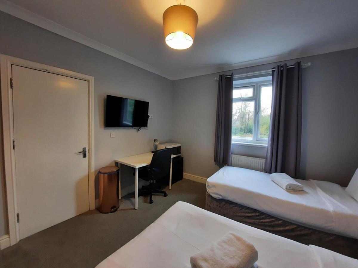 Addenro Apartments Southampton Phòng bức ảnh